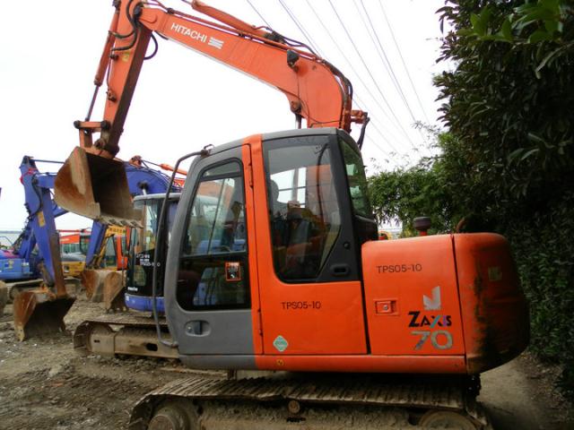 ����4̖ZX70�M(j��n)���ھ�C(j��)