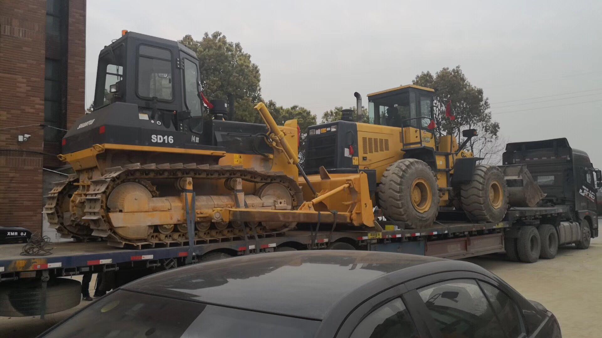 �l���������΅^